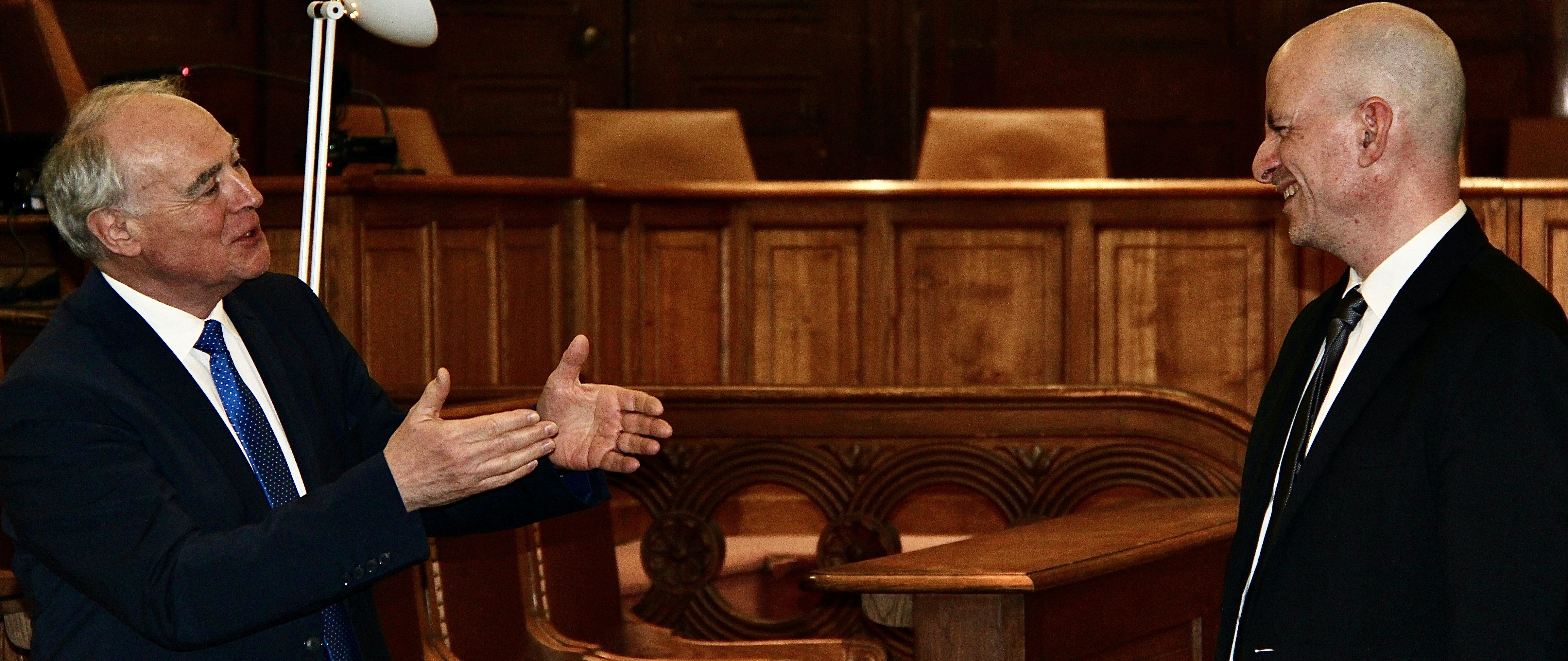 67338BBC-C765-4271-ABDB-48A9957E45C1_1_201_a