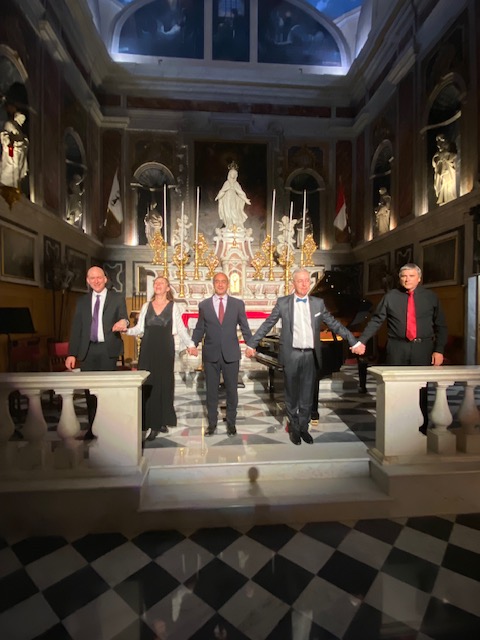 BBABB2FF-08AD-4C76-B719-59CF47B3C602